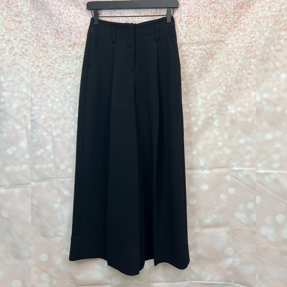 Fame and Partners The Augusta Pleated Wide-Leg Pants - Picture 2 of 12